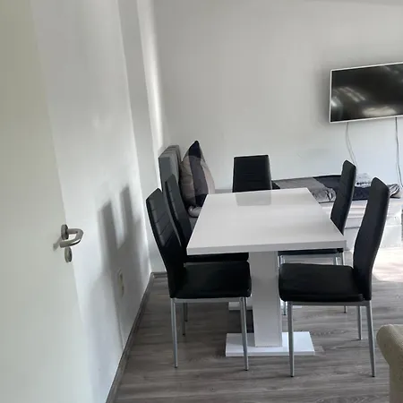 Ruhr Business Mit 5 Einzelbetten Privat Parkplatz 아파트 에센