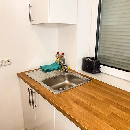 Ruhr Business Mit 5 Einzelbetten Privat Parkplatz Essen