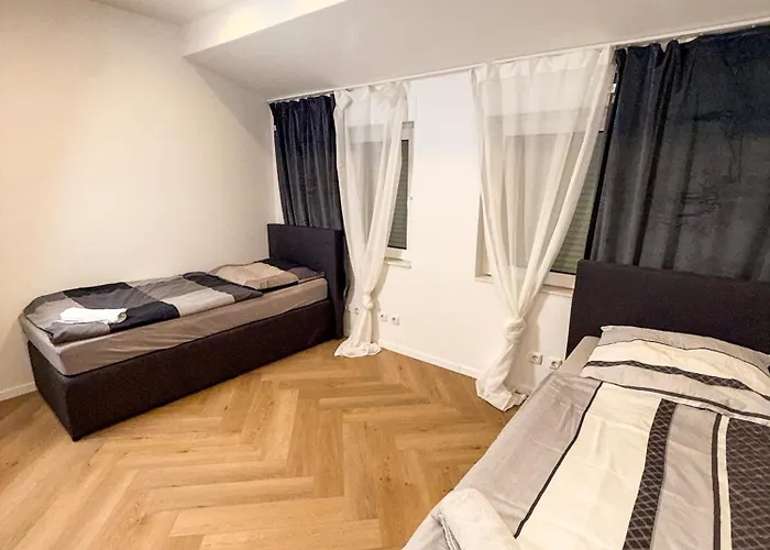 Ruhr Business Mit 5 Einzelbetten Privat Parkplatz