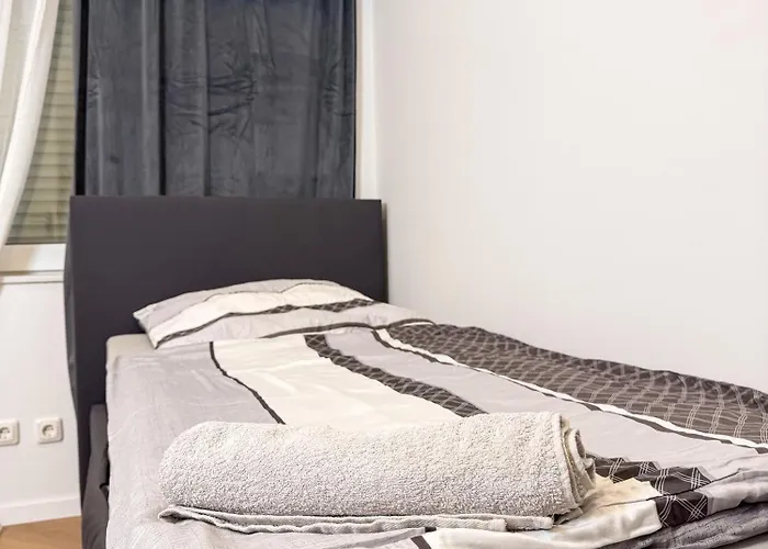 Ruhr Business Mit 5 Einzelbetten Privat Parkplatz *