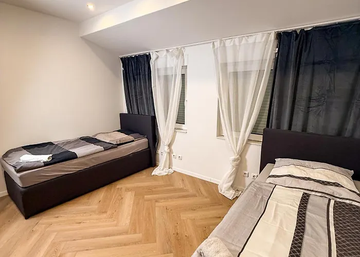 公寓 Ruhr Business Mit 5 Einzelbetten Privat Parkplatz *