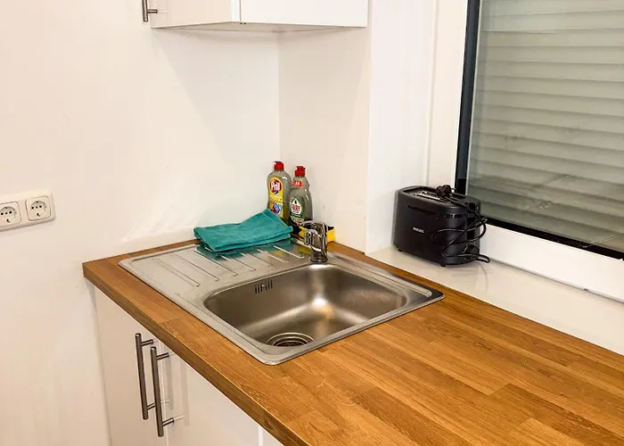 Ruhr Business Mit 5 Einzelbetten Privat Parkplatz 埃森